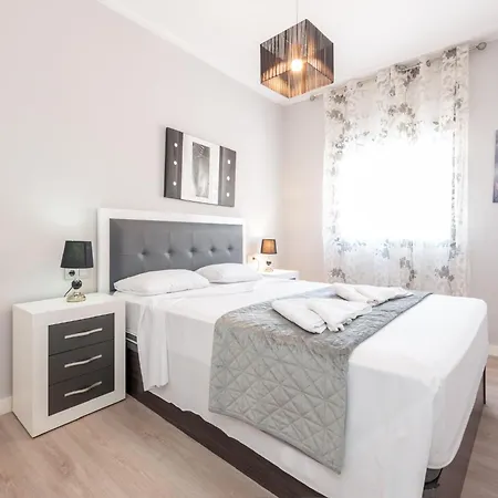 Galeon Sunrise Apartment Torrevieja